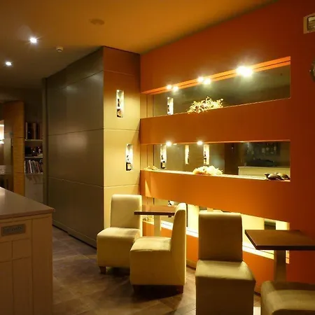 Ξενοδοχείο Ristorante San Carlo 3*