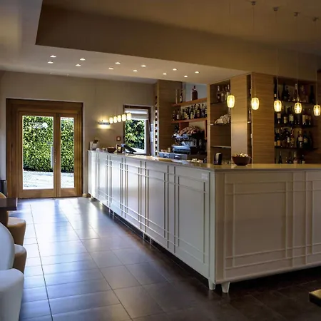 Ristorante San Carlo فندق 3*