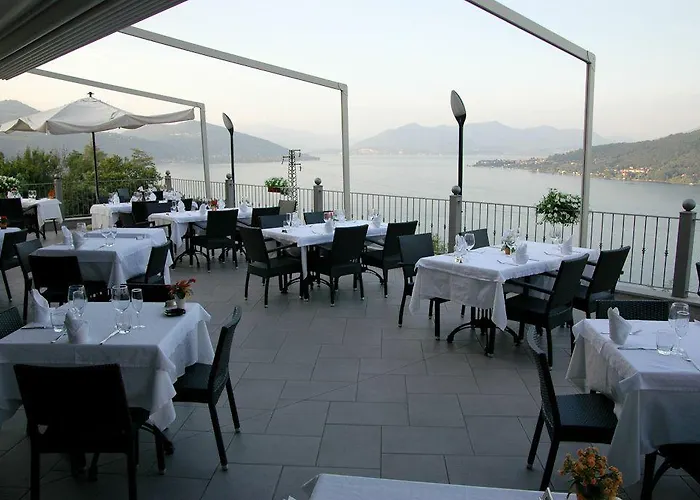 Ristorante San Carlo 3* 아로나